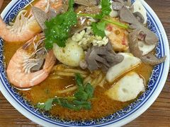 -亚忠小吃店(曾厝垵店)