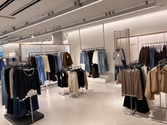 -ZARA(上海时代广场店)