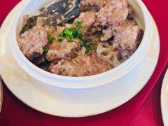 莲藕粉蒸伊比利亚黑毛猪排骨-RIVIERA 松鹤楼(外滩店)