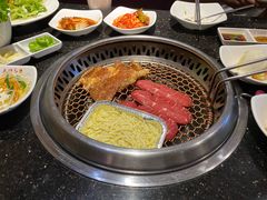 -木槿花韩式炭烤·熟成肉工坊(孙文东路店)