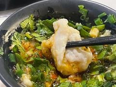 -德林酸菜鱼火锅(南丹店)