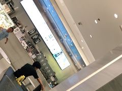 -喜茶(杭州滨江宝龙店)