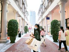 -佛罗伦萨小镇广佛名品奥特莱斯(疏港路店)