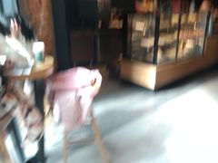 -星巴克(杭州西湖银泰1F店)