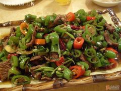 尖椒牛肉-粥王府(街道口总店)