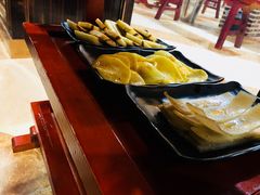 -炭虎子水浒烤肉(梦时代店)