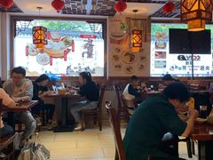 大堂-佬钱湾仔(衣裳街店)