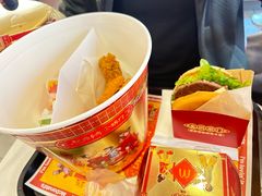 -麦当劳(长江西路得来速店)