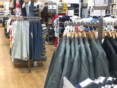 -优衣库(东莞东城万达广场店)