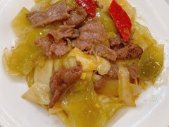子姜嫩牛肉-文记壹心鸡(宝华路店)