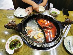-忆川阁·记忆重庆火锅·龙虾·烧烤