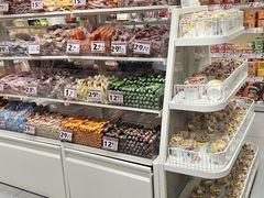 -赵一鸣零食(南京上元大街店)