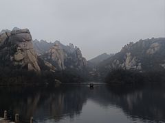 -嵖岈山风景区