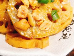 -黑白电视长沙小吃(美林M·LIVE天地东座店)