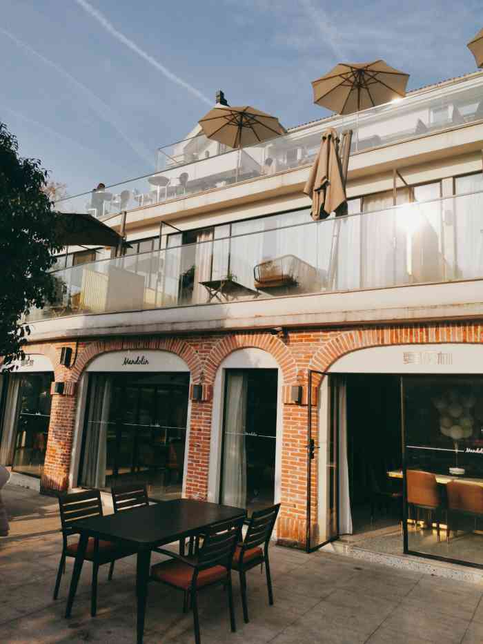 曼陀林餐厅(西湖虎跑店)-"曼陀林很适合,到景区,吃个午饭,然后懒散.