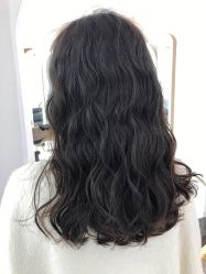 -KIMI HAIR SALON·烫染设计店