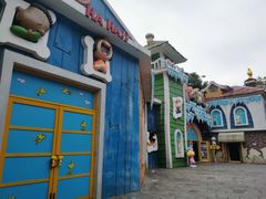 -史努比缤纷世界