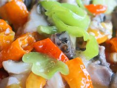 小米辣炒罗非鱼-乡村小榭饭店