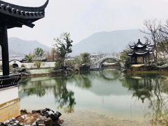 -苏堤停车场