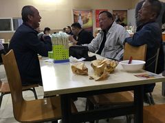 -洪峰浩老北京烧饼夹肉(角门路店)