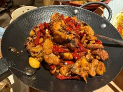 菜籽油爆炒鲜土鸡-新太二·鲜料川菜(晶耀前滩店)