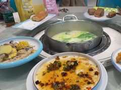 -粤顺渔坊·中山脆肉鲩火锅(清湖店)