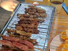 -喝丢一只鞋海鲜烧烤·海肠捞饭(文体街店)
