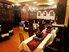 大堂-刘姐啤酒鱼民族演艺餐厅(西街总店)