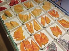 -涨巢·潮玩水疗局