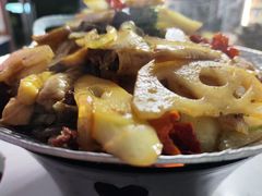 -天天向上素食餐厅(五台山店)