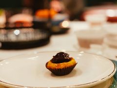 一口鲍鱼酥-三号黄浦会Canton Table