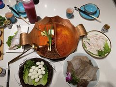 -墨居上隐·院子里火锅(峨眉店)