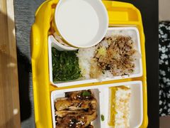 -熊吞·大碗丼烧肉饭(西市场嘉华店)