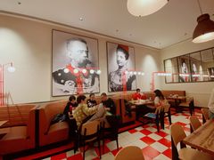 -城市大道红炉披萨烘焙坊