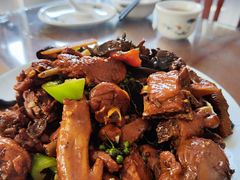 -美顺香食府鱼头老店(雪野湖店)