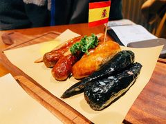香肠拼盘-CRAZYONES西班牙海鲜饭(上海美罗城店)