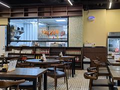 大堂-龍炎馬仔烧味(首位中心店)