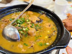 小鸡炖蘑菇-李老哈·东北菜(宋园路店)