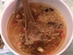 -小六汤包砂煲菜(文景路店)