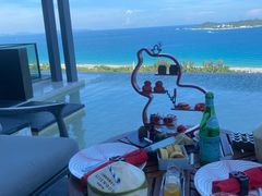-瑰丽酒店·海吧·天际下午茶·现场DJ·天台酒吧