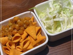 -小六汤包砂煲菜(文景路店)