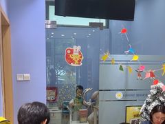 -I-Shine英语国际教育(大三林中心)