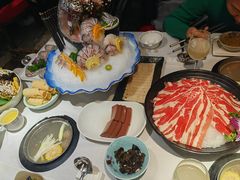 -泓炙颐凤鲜海鲜火锅料理(桐乡店)