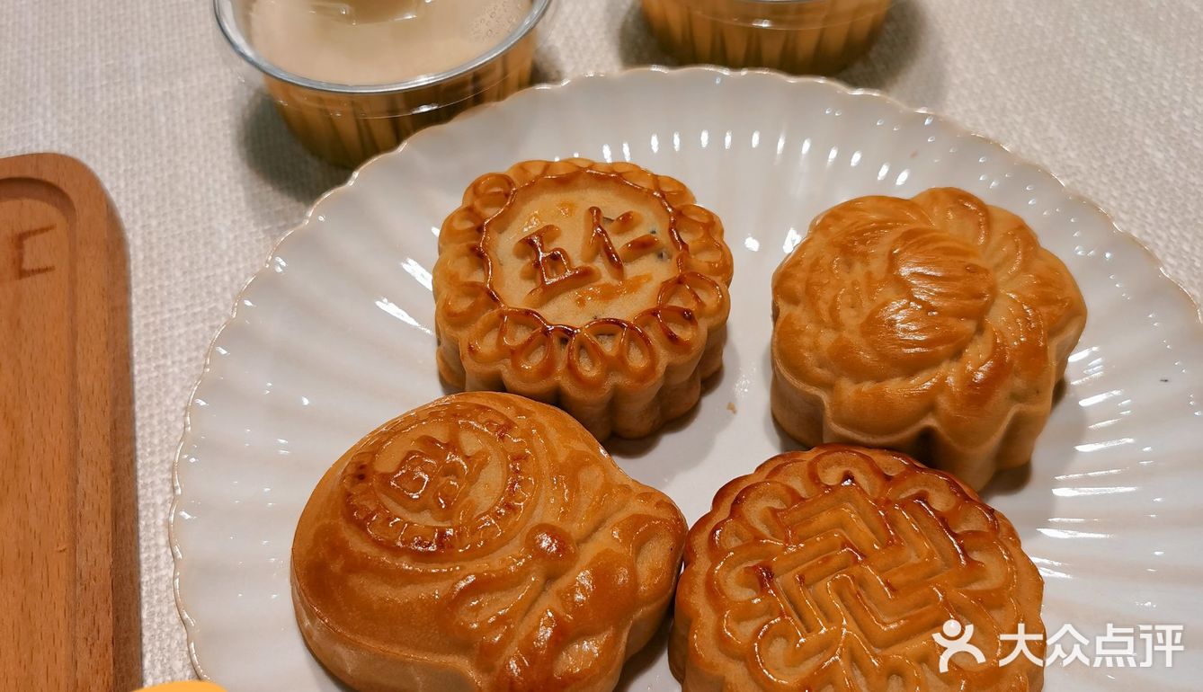 川椒牛肉月饼爱了爱了，小淘圆儿餐品再升级