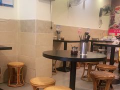 大堂-卓粤拉肠(红庙店)