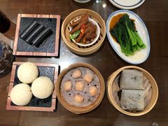 喜喜鲜虾饺-喜喜酒家·纯手工点心·粤菜