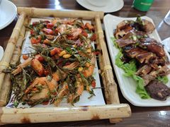 白茶大虾-李东农庄(中南百草园地标店)
