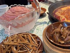 -鸿姐老火锅(花园路店)