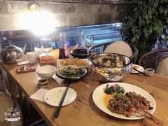 -隔壁老王·家常云南菜(花巷店)