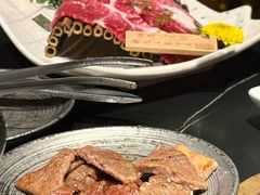-山川小町·极番烧肉(新地假日广场店)